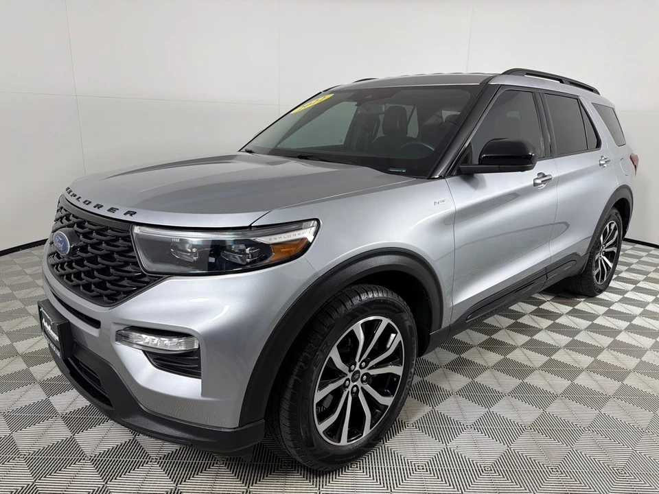 2022 Ford Explorer 6th Gen - Image 8 of 12