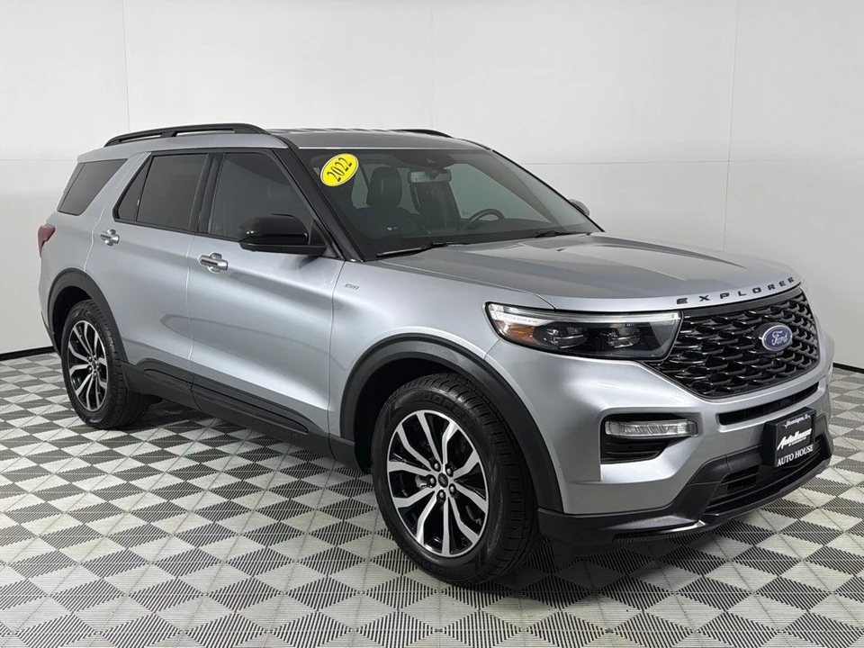 2022 Ford Explorer 6th Gen - Image 3 of 12