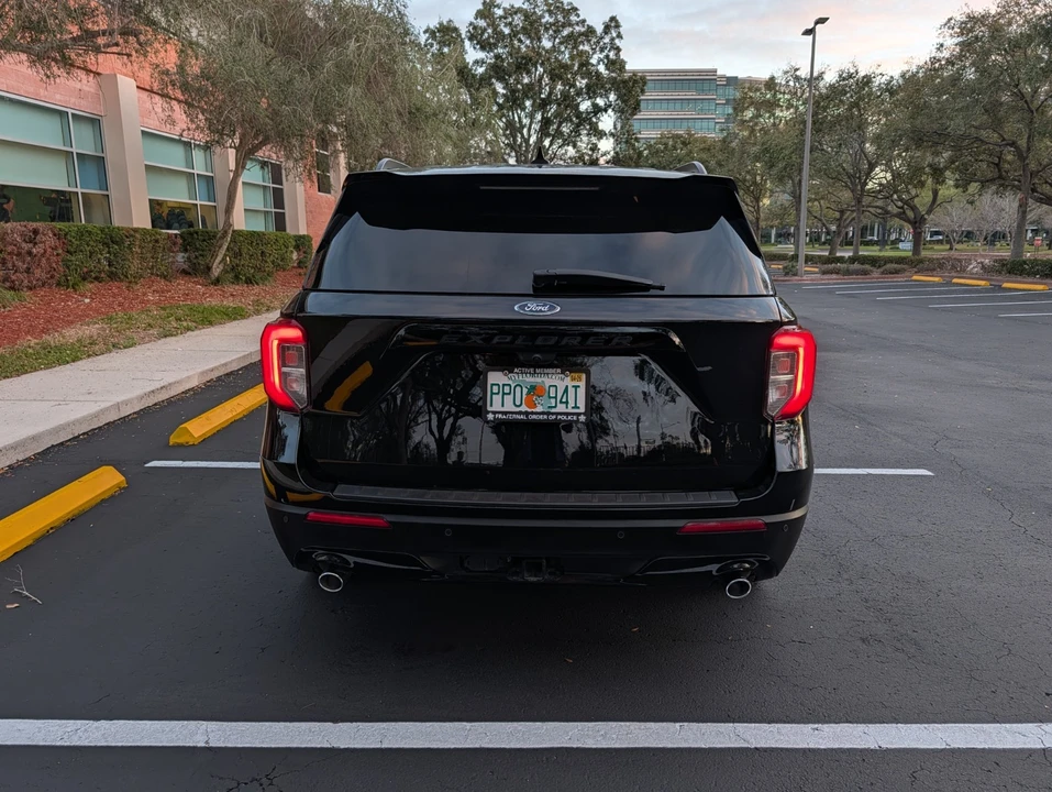 2022 Ford Explorer 6th Gen - Image 4 of 21