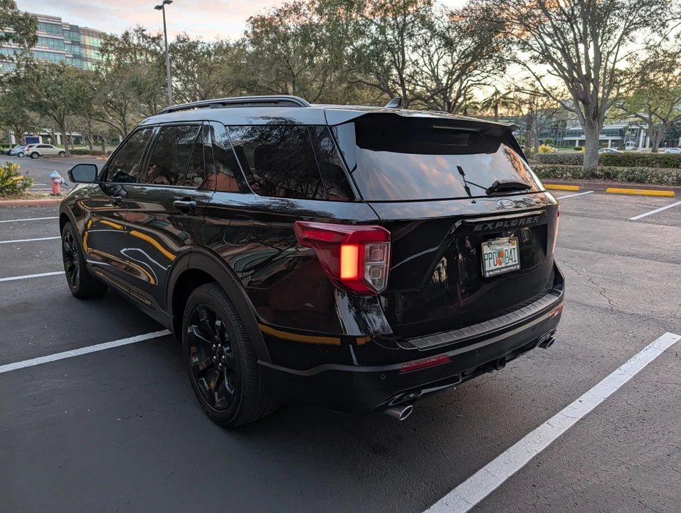 2022 Ford Explorer 6th Gen - Image 3 of 21