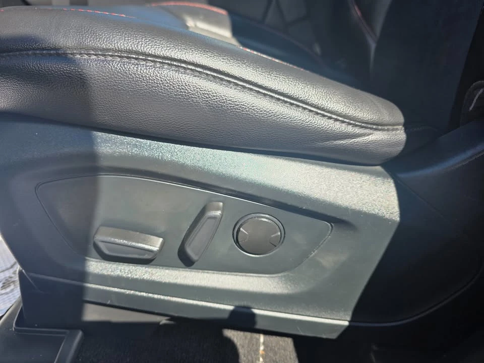 2022 Ford Explorer 6th Gen - Image 10 of 20