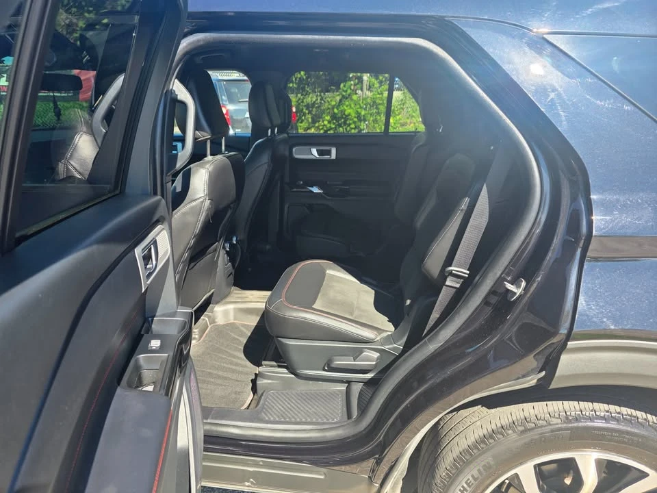 2022 Ford Explorer 6th Gen - Image 11 of 20