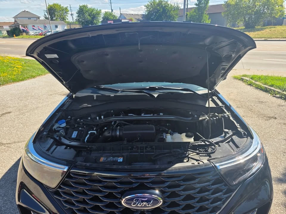2022 Ford Explorer 6th Gen - Image 16 of 20