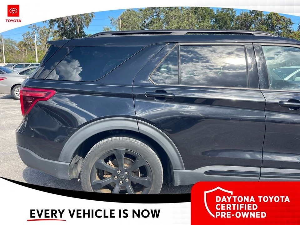 2022 Ford Explorer 6th Gen - Image 3 of 10