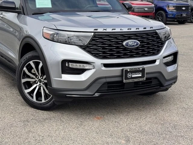2022 Ford Explorer 6th Gen - Image 3 of 21