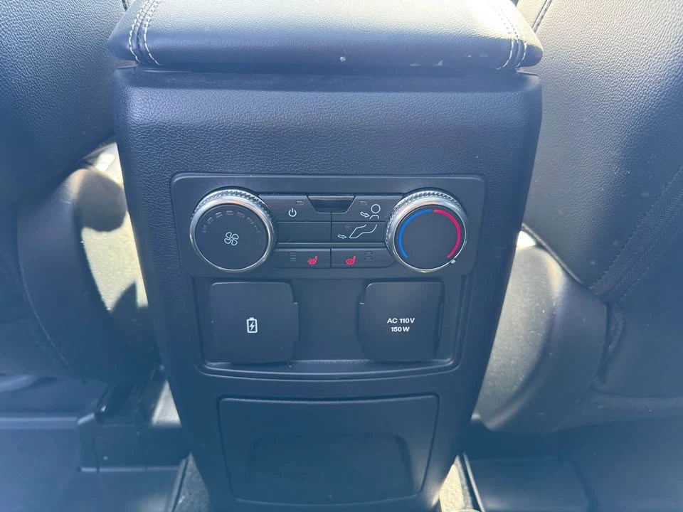 2022 Ford Explorer 6th Gen - Image 7 of 11