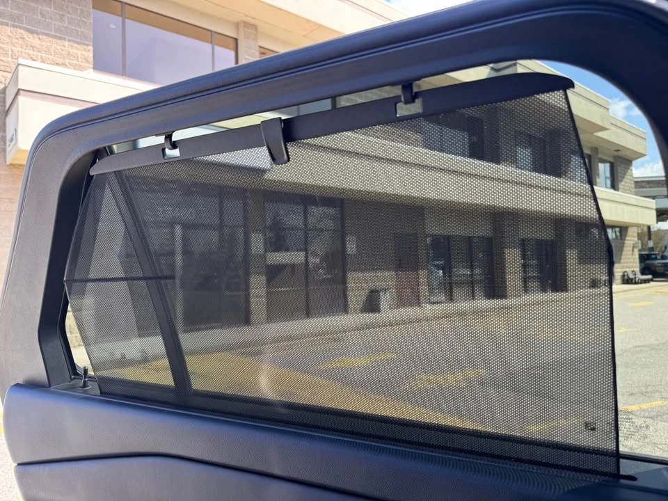 2022 Ford Explorer 6th Gen - Image 10 of 11