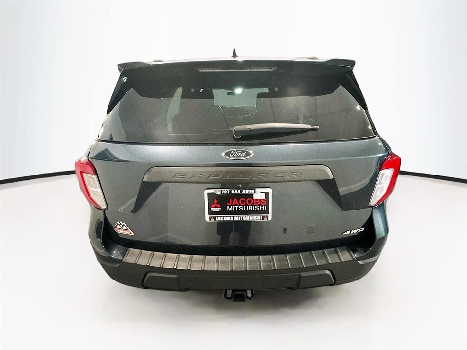 2022 Ford Explorer 6th Gen - Image 25 of 31