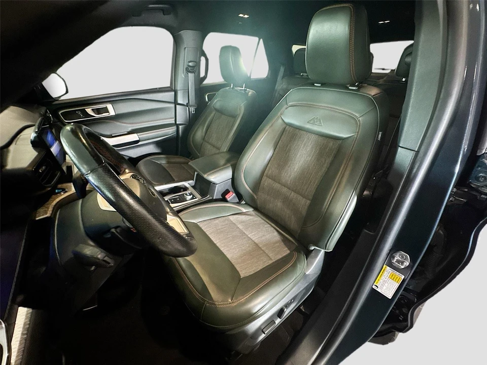 2022 Ford Explorer 6th Gen - Image 2 of 21