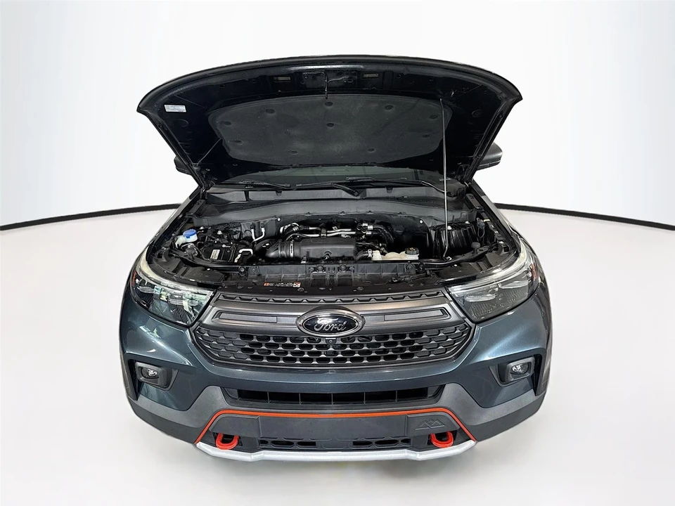 2022 Ford Explorer 6th Gen - Image 26 of 31