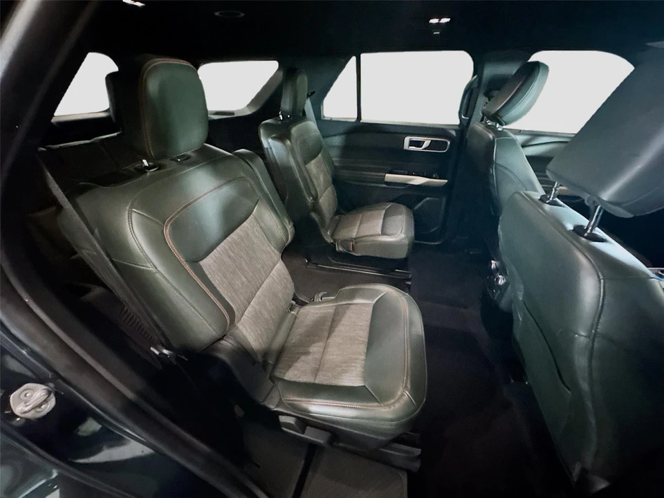 2022 Ford Explorer 6th Gen - Image 13 of 16