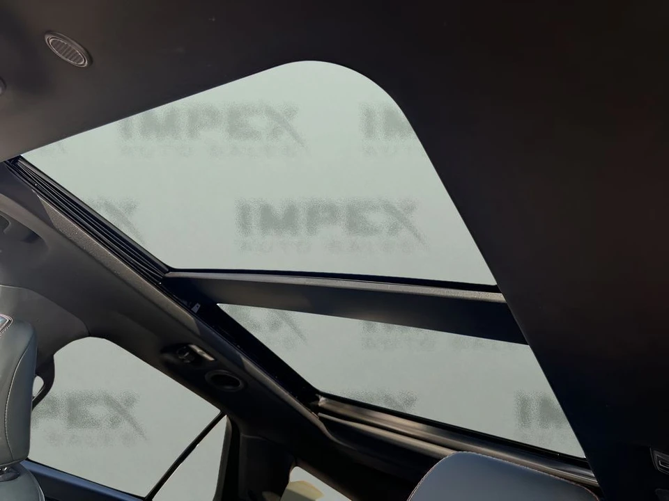 2022 Ford Explorer 6th Gen - Image 11 of 12