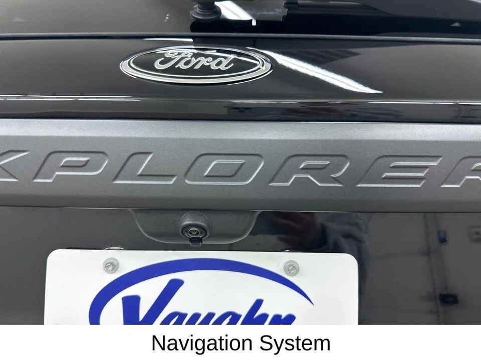 2022 Ford Explorer 6th Gen - Image 17 of 21