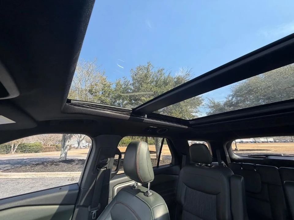 2022 Ford Explorer 6th Gen - Image 20 of 21