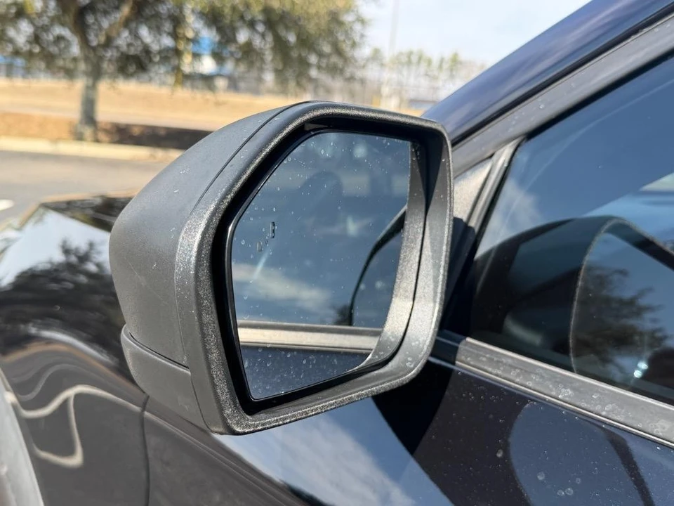 2022 Ford Explorer 6th Gen - Image 4 of 21