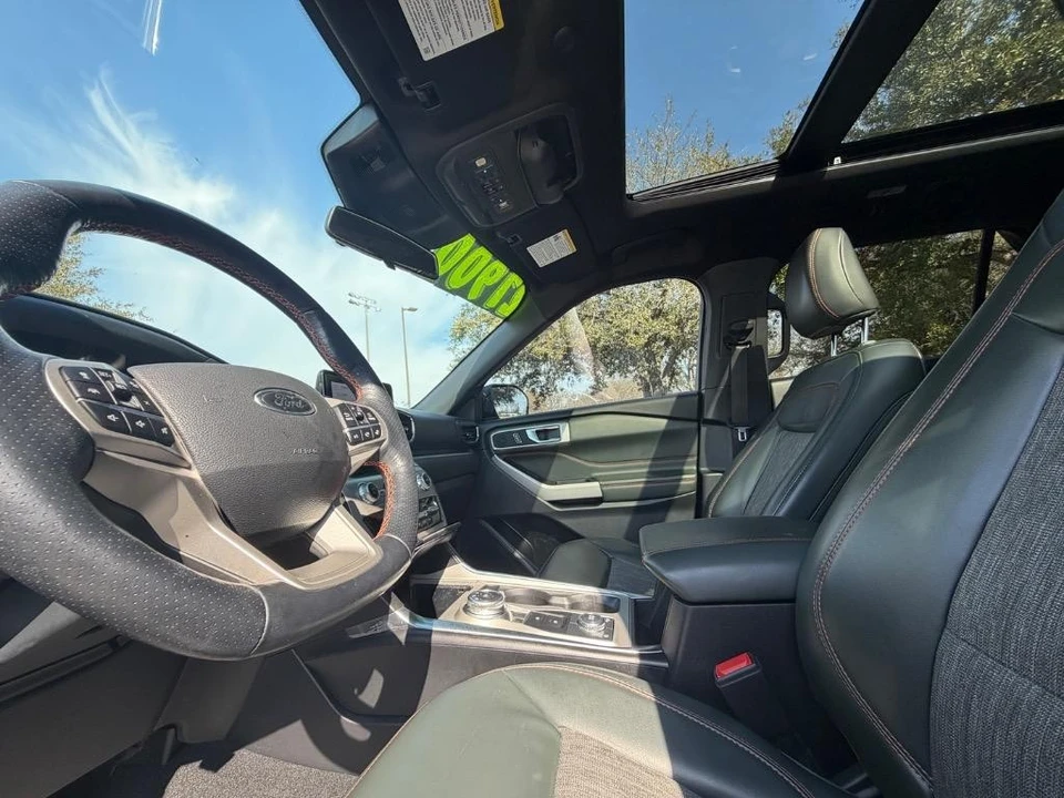 2022 Ford Explorer 6th Gen - Image 8 of 21