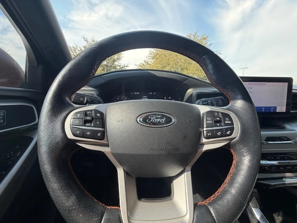 2022 Ford Explorer 6th Gen - Image 12 of 21