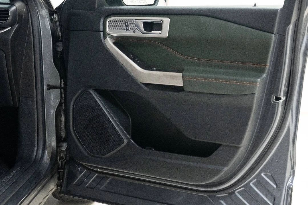 2022 Ford Explorer 6th Gen - Image 21 of 21