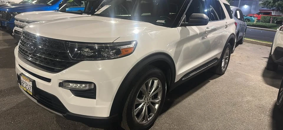 2022 Ford Explorer 6th Gen - Image 2 of 6