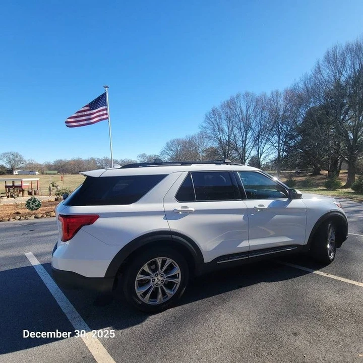 2022 Ford Explorer 6th Gen - Image 6 of 12