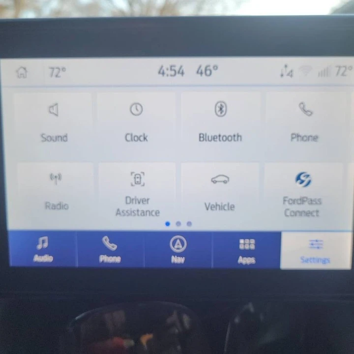 2022 Ford Explorer 6th Gen - Image 10 of 12