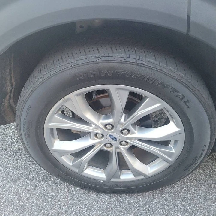 2022 Ford Explorer 6th Gen - Image 8 of 12