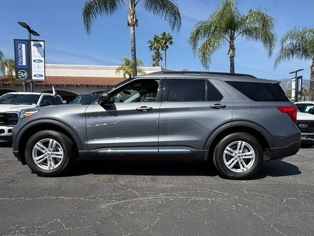 2022 Ford Explorer 6th Gen - Image 5 of 21