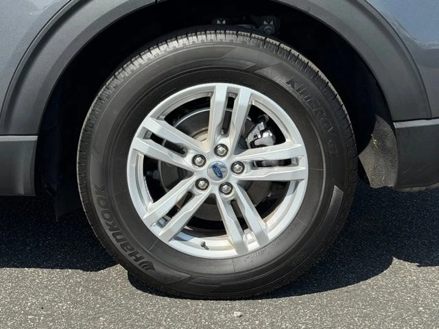 2022 Ford Explorer 6th Gen - Image 12 of 21
