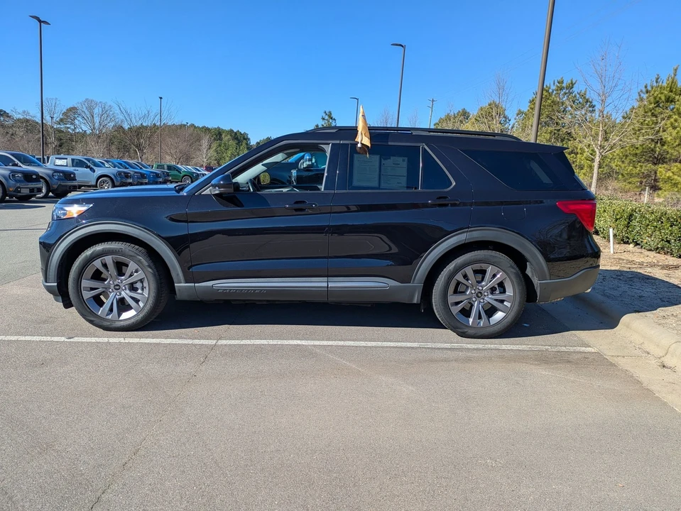 2022 Ford Explorer 6th Gen - Image 7 of 12