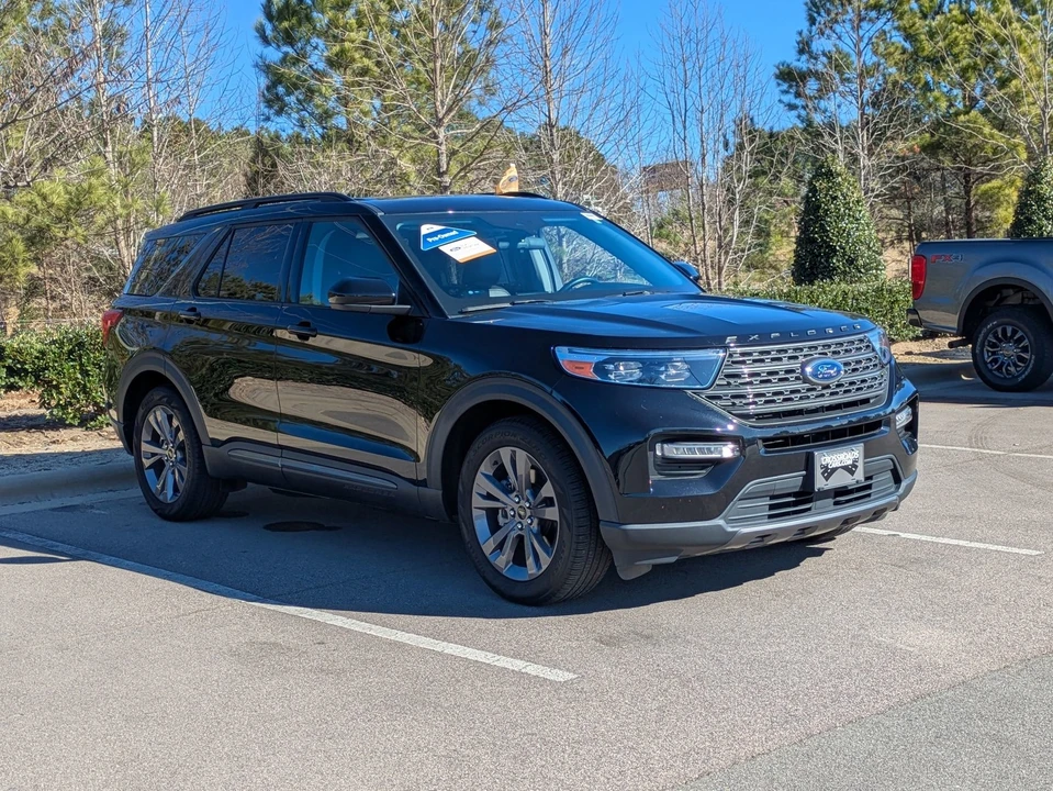 2022 Ford Explorer 6th Gen - Image 2 of 12