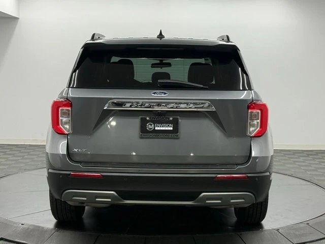 2022 Ford Explorer 6th Gen - Image 8 of 12