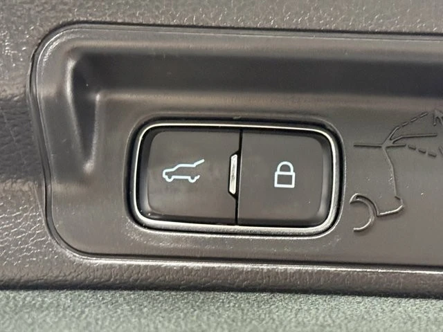 2022 Ford Explorer 6th Gen - Image 12 of 12