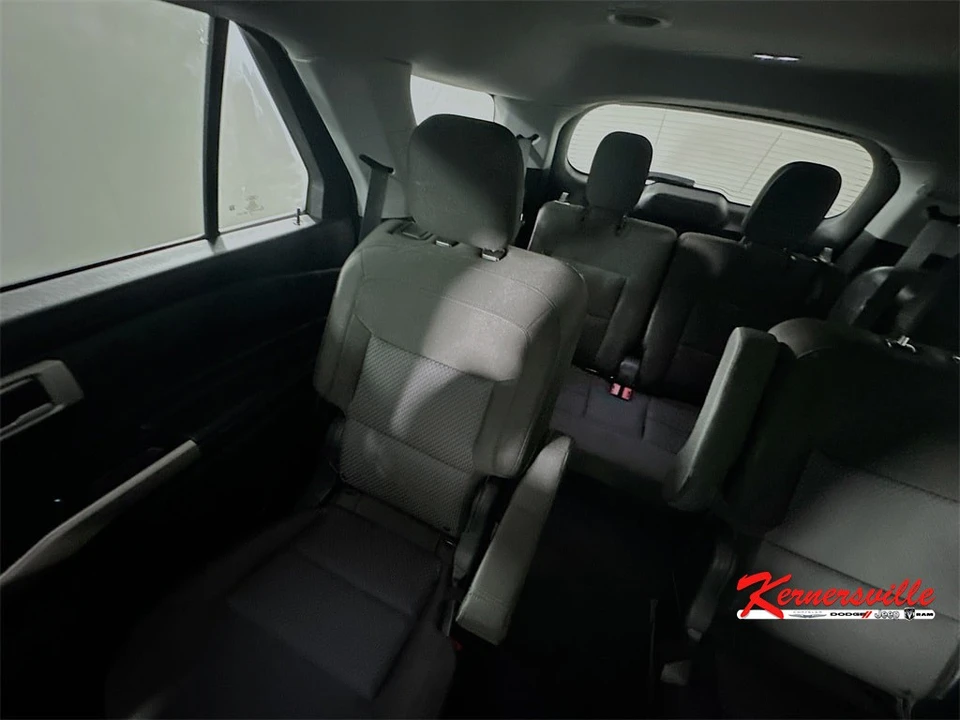 2022 Ford Explorer 6th Gen - Image 12 of 21