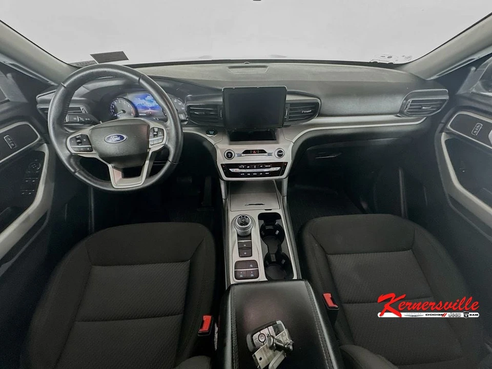 2022 Ford Explorer 6th Gen - Image 10 of 12