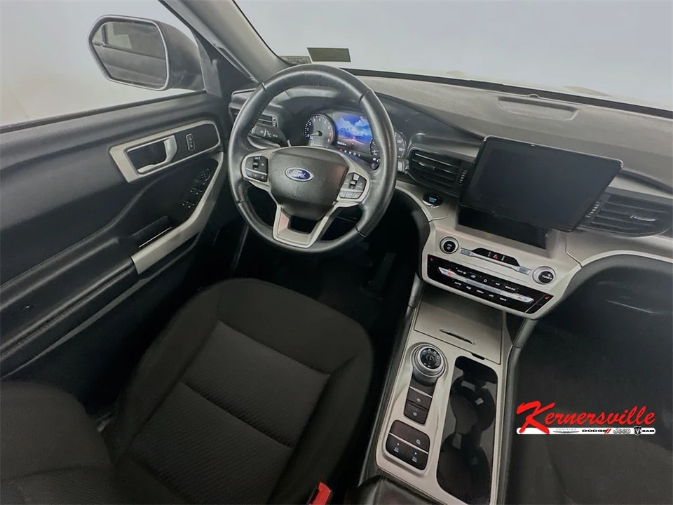 2022 Ford Explorer 6th Gen - Image 9 of 21