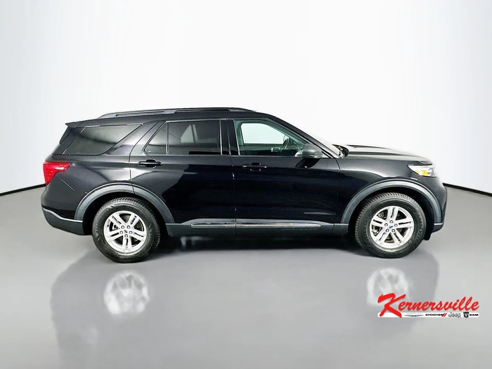 2022 Ford Explorer 6th Gen - Image 8 of 12