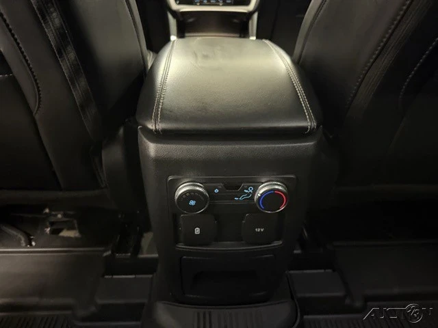 2022 Ford Explorer 6th Gen - Image 17 of 21