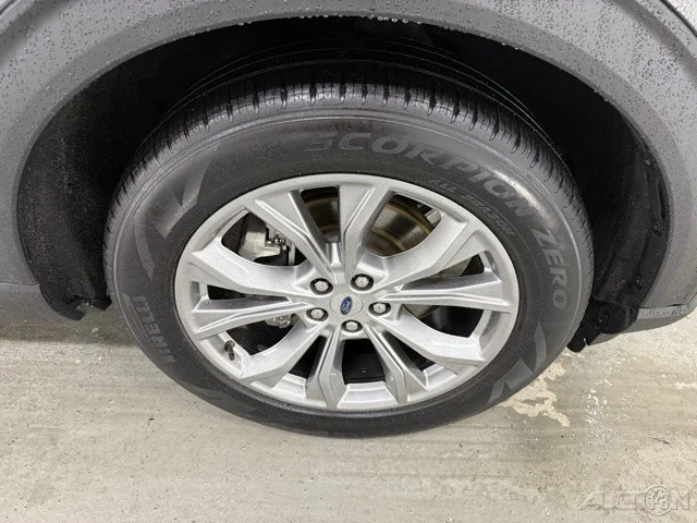 2022 Ford Explorer 6th Gen - Image 4 of 12
