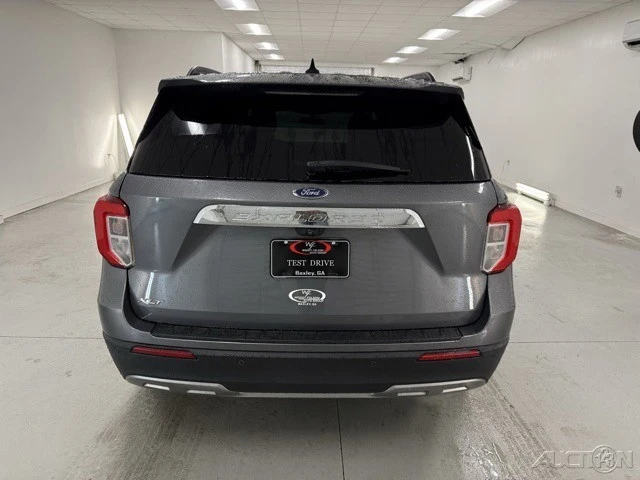 2022 Ford Explorer 6th Gen - Image 6 of 12
