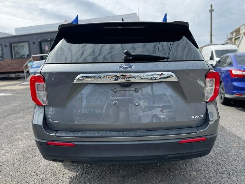 2022 Ford Explorer 6th Gen - Image 9 of 12