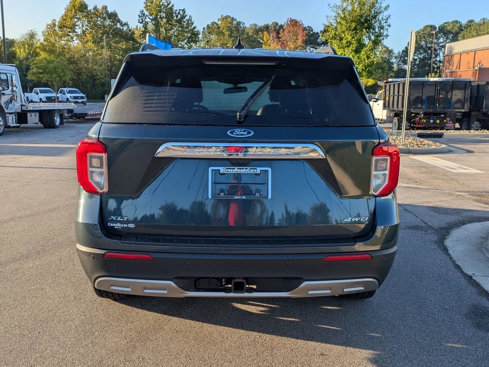 2022 Ford Explorer 6th Gen - Image 5 of 21