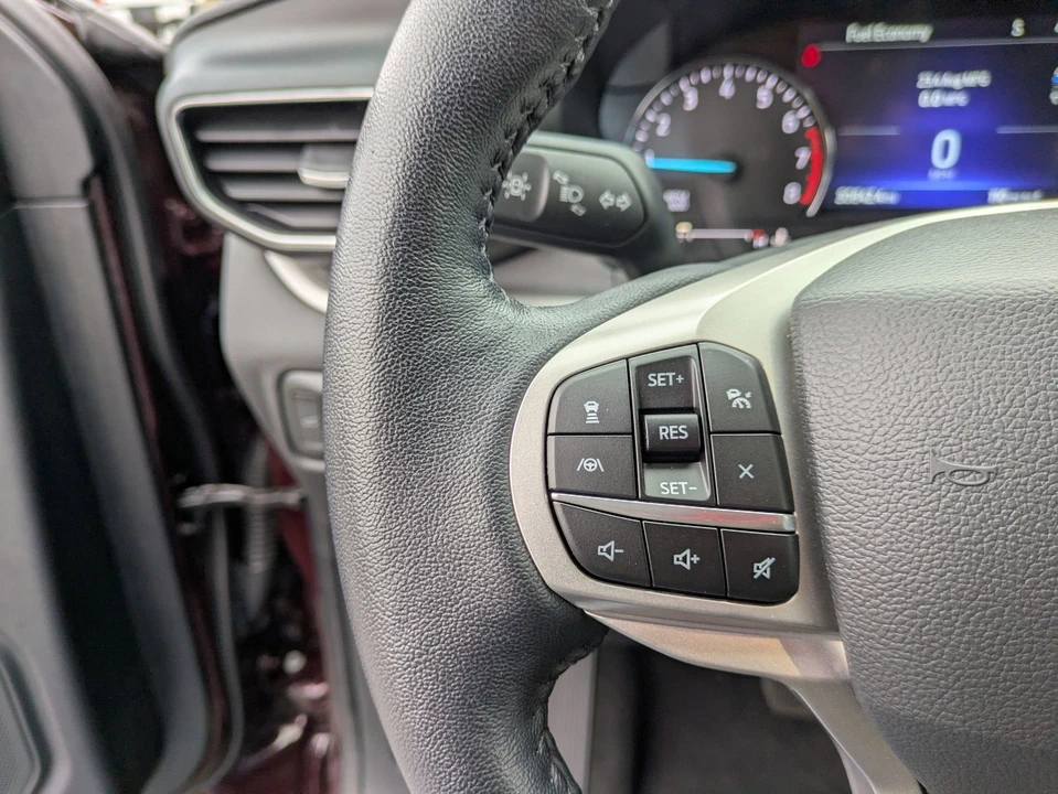 2022 Ford Explorer 6th Gen - Image 18 of 21