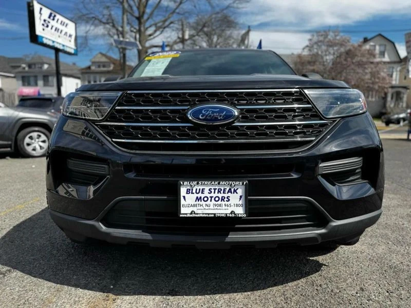 2022 Ford Explorer 6th Gen - Image 3 of 12