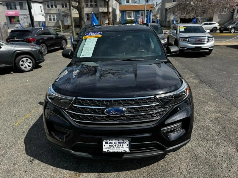 2022 Ford Explorer 6th Gen - Image 4 of 12