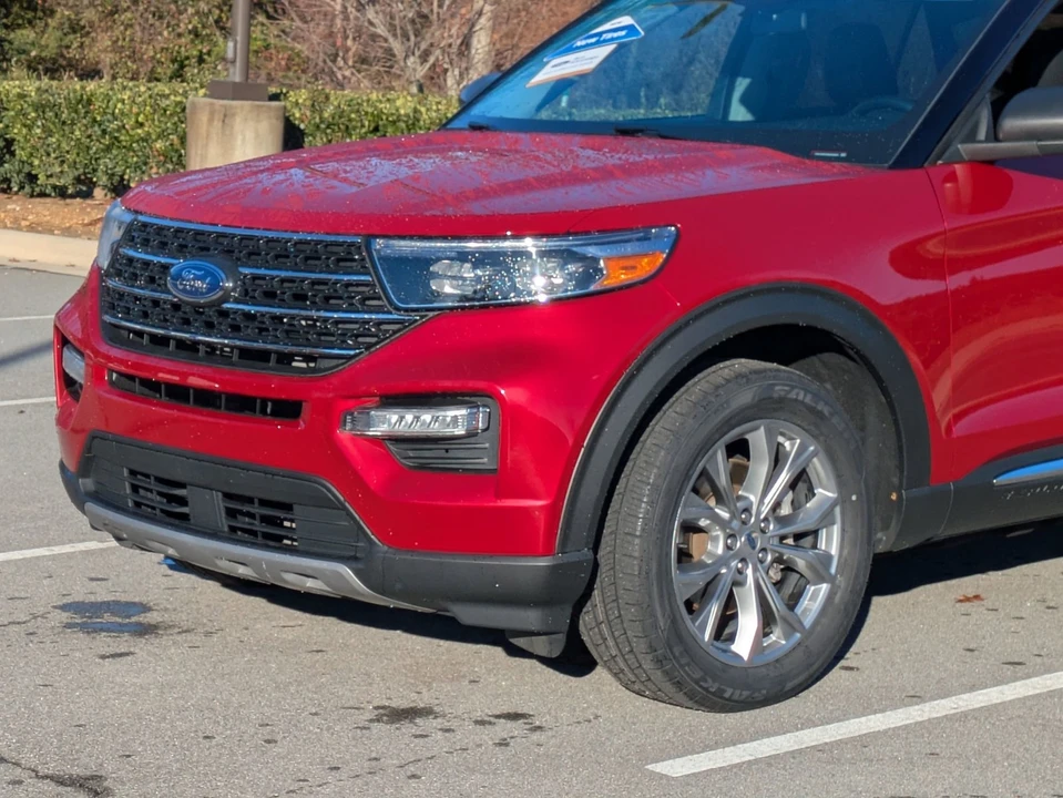 2022 Ford Explorer 6th Gen - Image 10 of 12