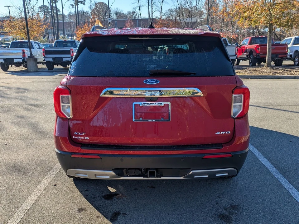 2022 Ford Explorer 6th Gen - Image 5 of 12