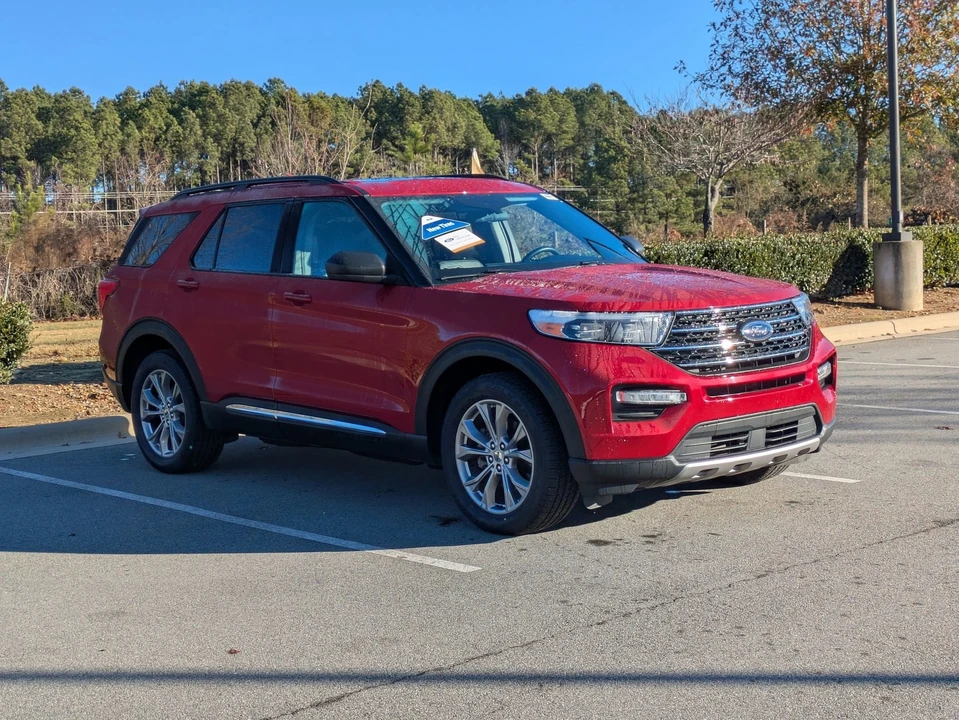 2022 Ford Explorer 6th Gen - Image 2 of 12