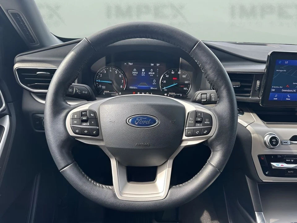 2022 Ford Explorer 6th Gen - Image 14 of 21