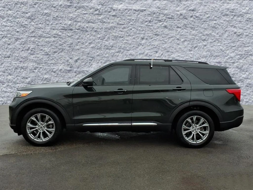 2022 Ford Explorer 6th Gen - Image 4 of 21