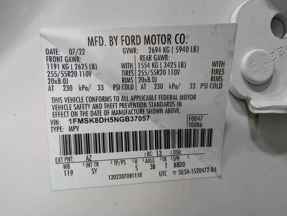 2022 Ford Explorer 6th Gen - Image 11 of 12